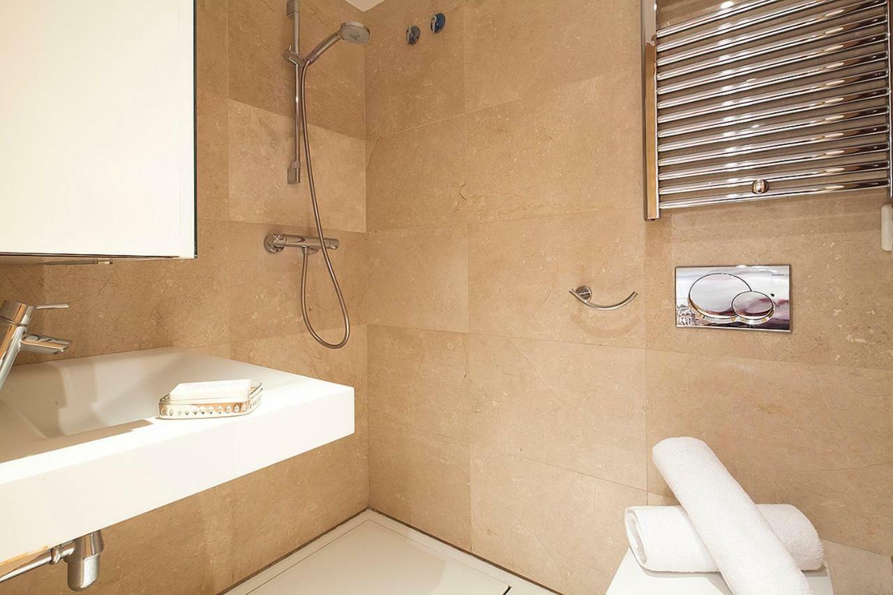 My Space Barcelona Pool Garden Apartments Екстер'єр фото