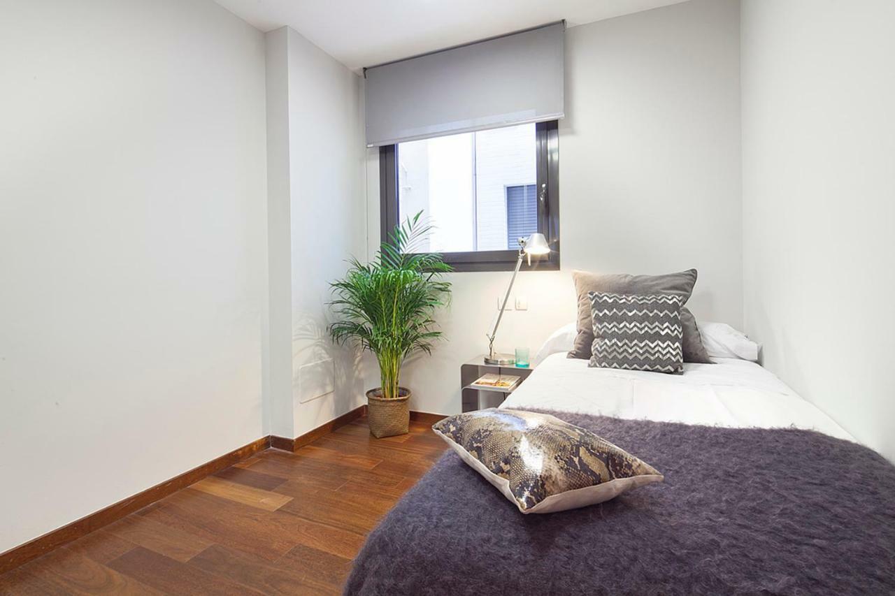 My Space Barcelona Pool Garden Apartments Екстер'єр фото